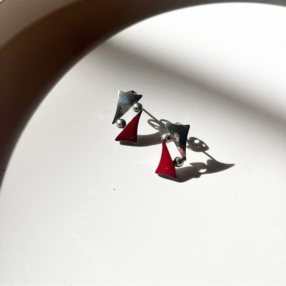 925 STERLING SILVER Vintage Red And Silver Post Earrings